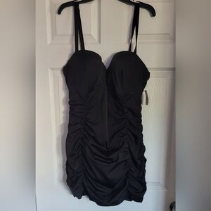 Nwt-Torrid Sz 1X Light Lined Mid Coverage Black Ruched Dress/Swim wear Read Post